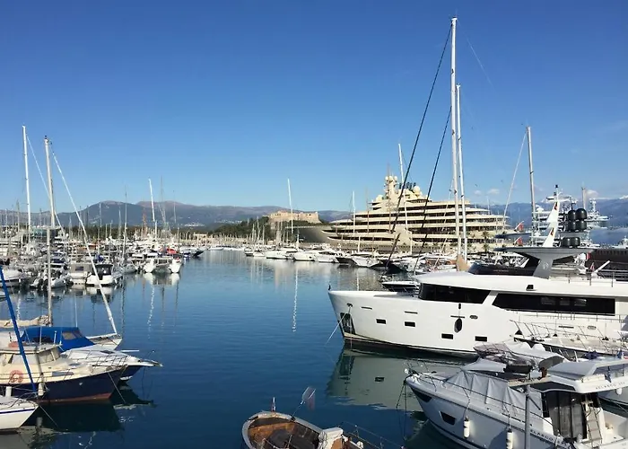 L'adret Et Sa Piscine Villa Juan-les-Pins
