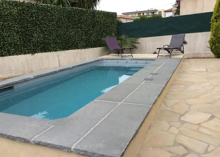 L'adret Et Sa Piscine Villa