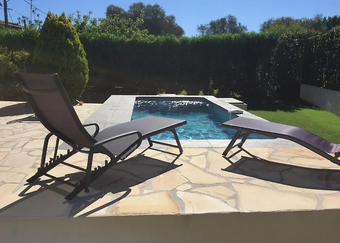 L'adret Et Sa Piscine Juan-les-Pins