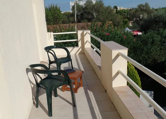 L'adret Et Sa Piscine Villa Juan-les-Pins