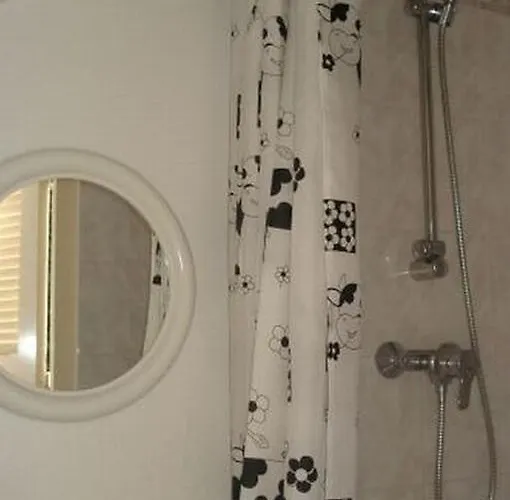 L'adret Et Sa Piscine Villa *