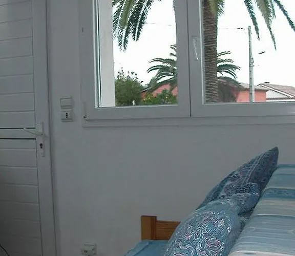 L'adret Et Sa Piscine * Juan-les-Pins